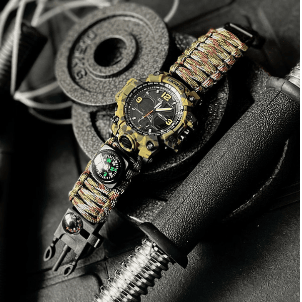 SKMEI 1155 Comando Táctico y de Supervivencia Reloj Resistente con Descuento 50 Porciento