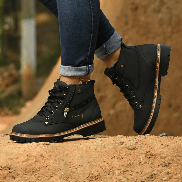 Bota VLZ Alena Ultimas Unidades Diseño Moderno y Comodidad Superior