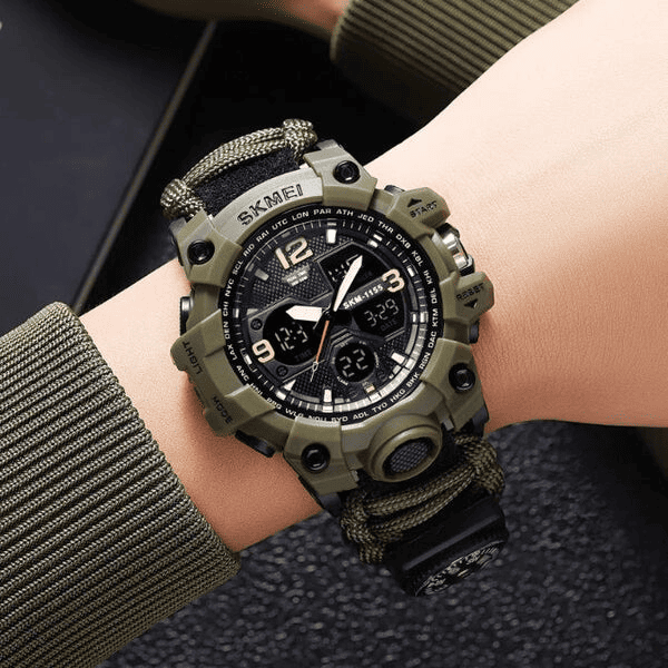 SKMEI 1155 Comando Táctico y de Supervivencia Reloj Resistente con Descuento 50 Porciento