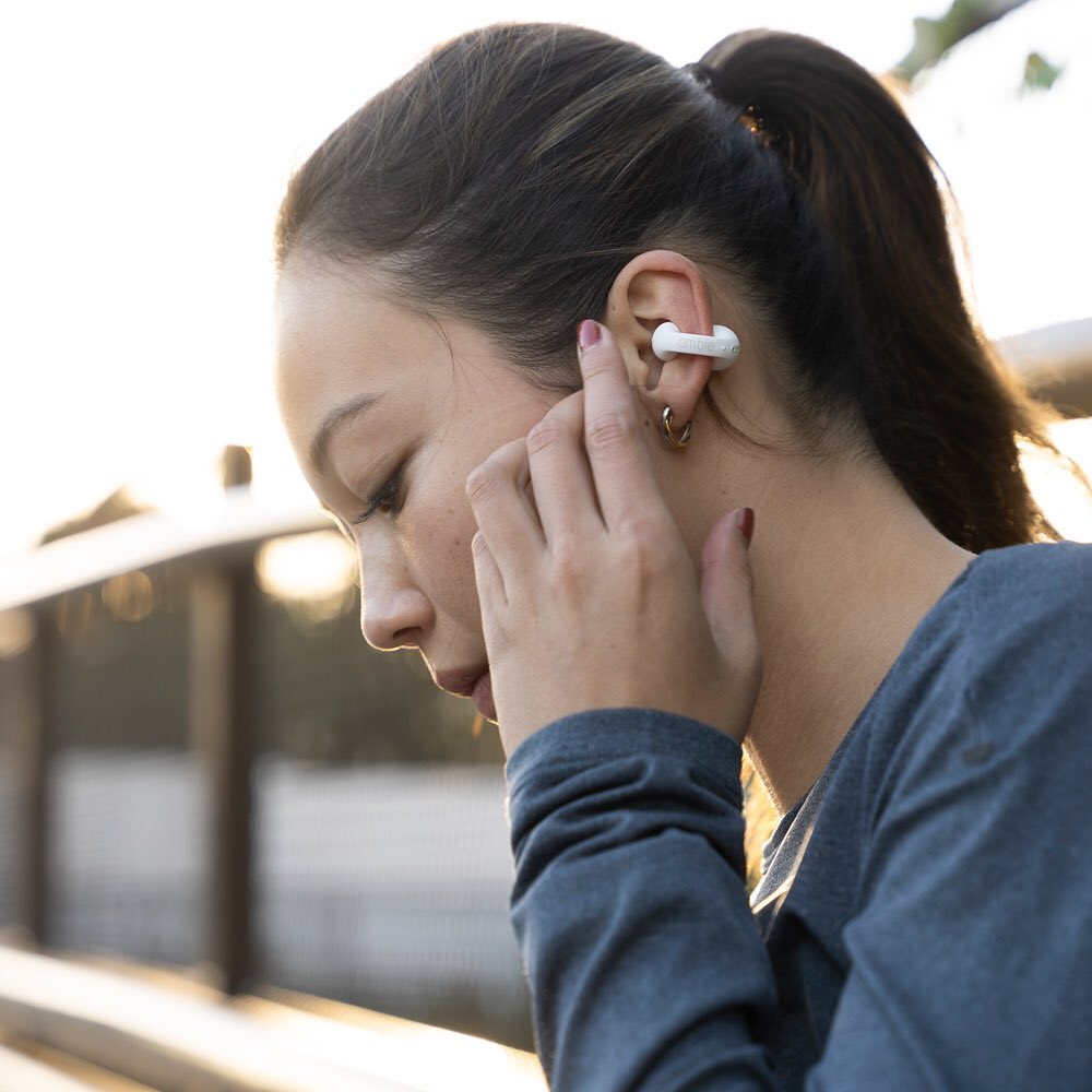 Audífonos Inalámbricos Ambie Sound Con Bluetooth 5.0 Y Batería De Larga Duración