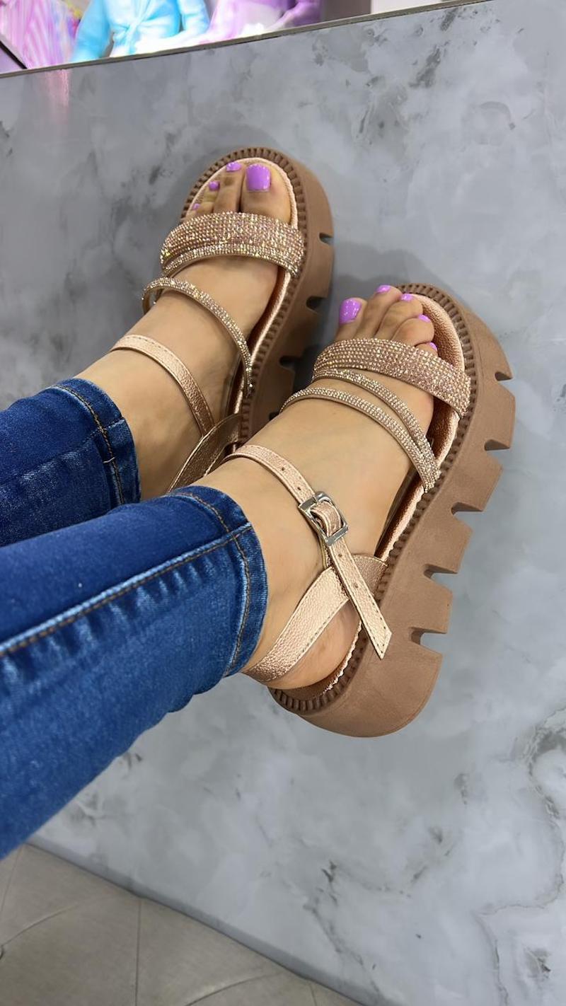 Hermosas Sandalias Tractor Con Pedritas Mágicas Para Niños Con Diseño Divertido Y Cómodo